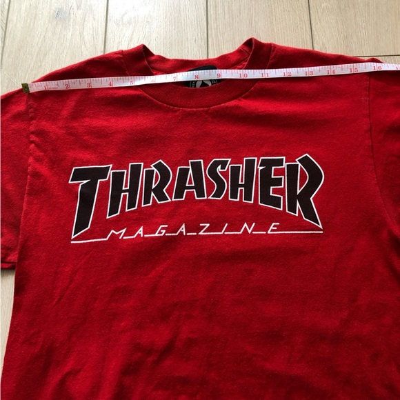 Vintage Thrasher Magazine Red T-Shirt - Picture 2 of 8